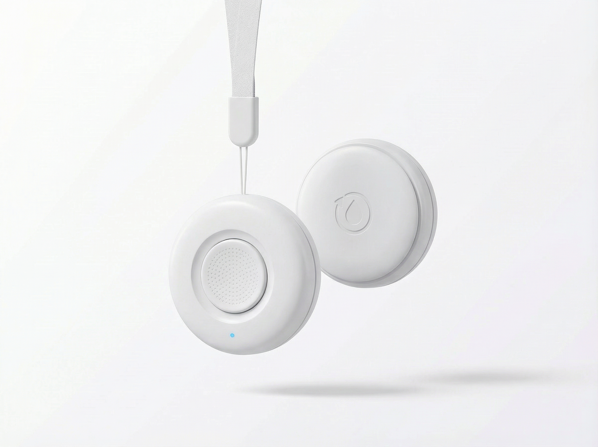 BedSync wearable mic pod — clip-on voice recorder for nurses